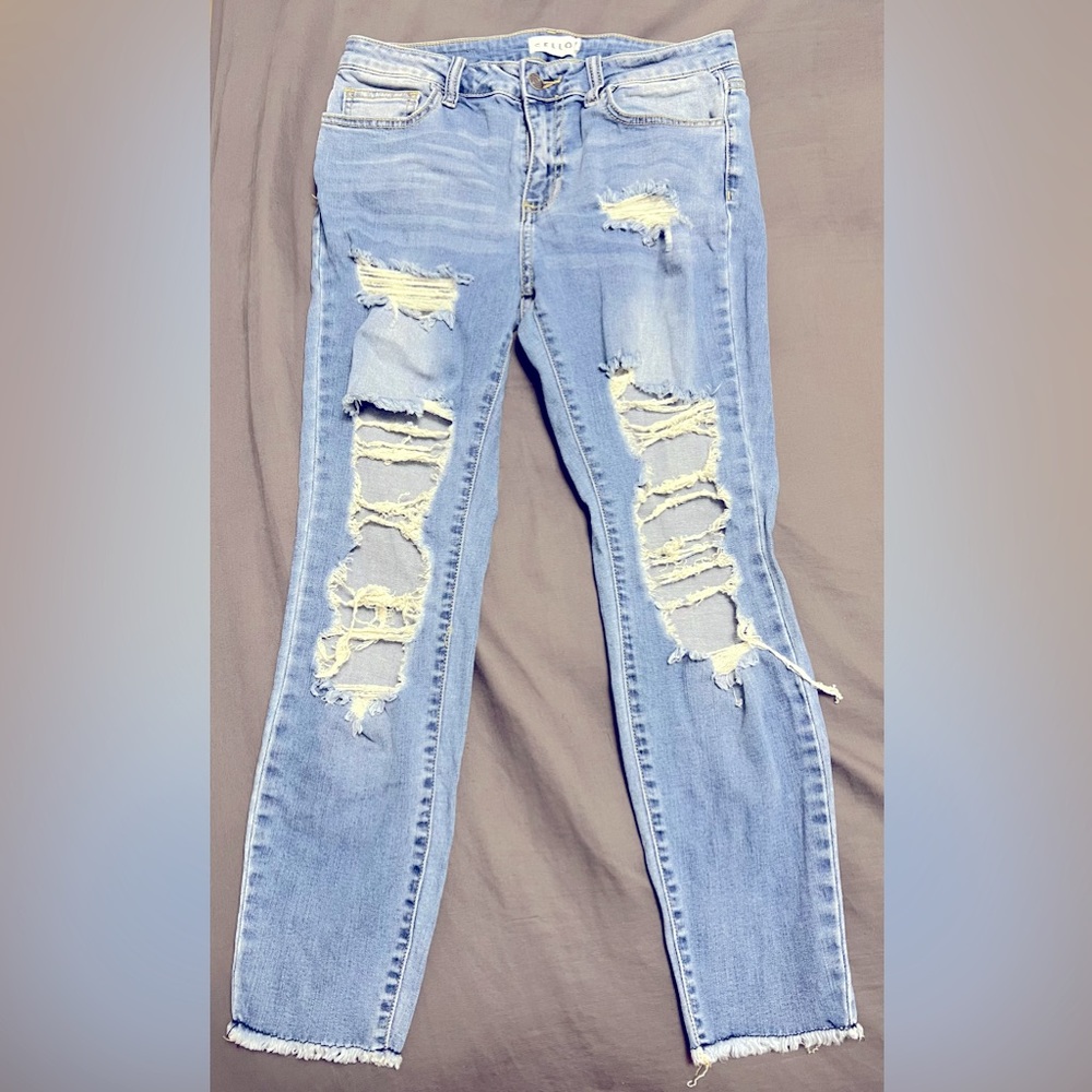 Low Rise Distress Frayed Hem Crop Cello Skinny Jeans